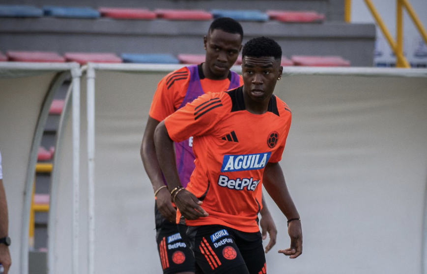 Jhon Montaño con la Seleccion Colombia Sub-20.